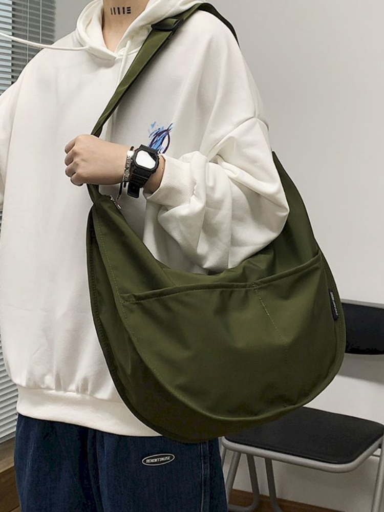 Waist Bags Shoulder Mens Largecapacity Messenger Bag Student Nylon Oxford Cloth Boys Simple Casual Dumpling Belt 230713