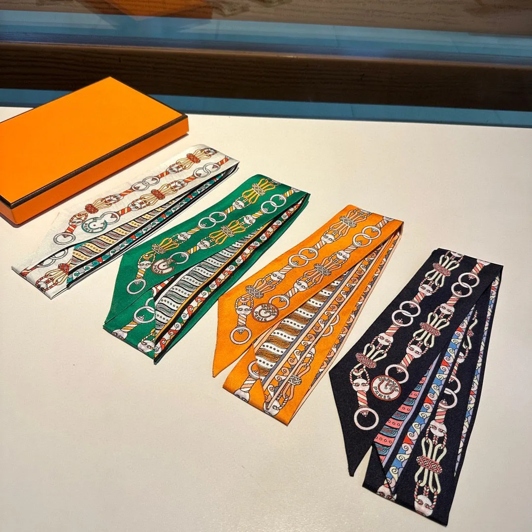 23ss H-Twilly Designer Twill Silk Double Sided Scarf Headband for Women Fashion Long Handle Bag Scarves Paris Shoulder Tote Luggage Ribbon Head Wraps
23ss H-Twilly Designer Twill Silk Double Sided Scarf Headband for Women Fashion Long Handle Bag Scarves Paris Shoulder Tote Luggage Ribbon Head Wraps