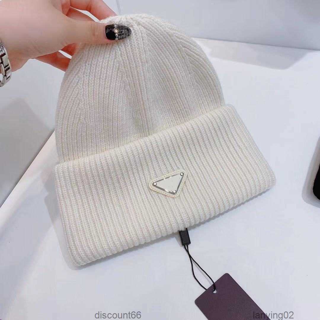 Ball Caps Luxury Beanies Designer Winter Bean Men and Women Fashion Design Knit Hats Fall Woolen Cap Letter Jacquard Unisex Warm Skull Hat6kuo48ocZDUR, Same as photos
Ball Caps Luxury Beanies Designer Winter Bean Men and Women Fashion Design Knit Hats Fall Woolen Cap Letter Jacquard Unisex Warm Skull Hat6kuo48ocZDUR, Same as photos
