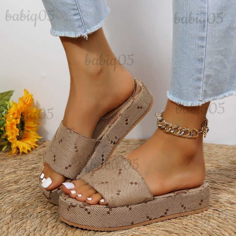 Designer Slippers 2023 New Platform Shoes G Letters Embroidered Thick Sole Sandals For Women T230408, Blue
Designer Slippers 2023 New Platform Shoes G Letters Embroidered Thick Sole Sandals For Women T230408, Blue