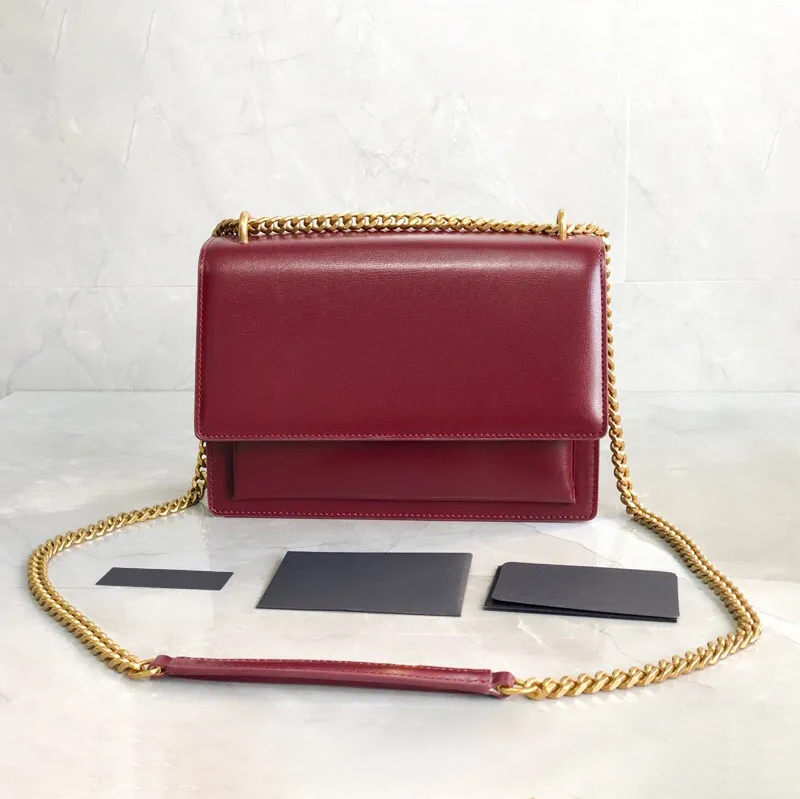 Lady fashion messenger Bags 10a womens pochette Leather purse Designer bag luxury tote handbag clutch flap envelope chain crossbody Shoulder sling black camera bag, Red silver
Lady fashion messenger Bags 10a womens pochette Leather purse Designer bag luxury tote handbag clutch flap envelope chain crossbody Shoulder sling black camera bag, Red silver