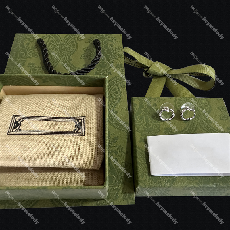 Chic Twists Earrings With Box Set Designer Studs for Women Persoanlity Jewelry Girl Beauty Party Date Birthday Gift