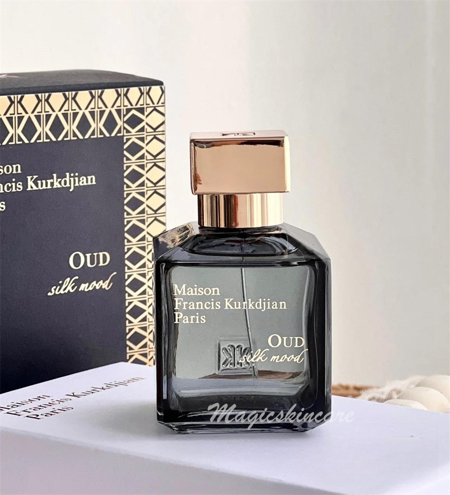 Oud satin mood Perfume 70ml Maison Bacarat Rouge 540 A la rose 724 luxury pairs fragrance for men women sexy ladies long lasting smell spray free ship
Oud satin mood Perfume 70ml Maison Bacarat Rouge 540 A la rose 724 luxury pairs fragrance for men women sexy ladies long lasting smell spray free ship