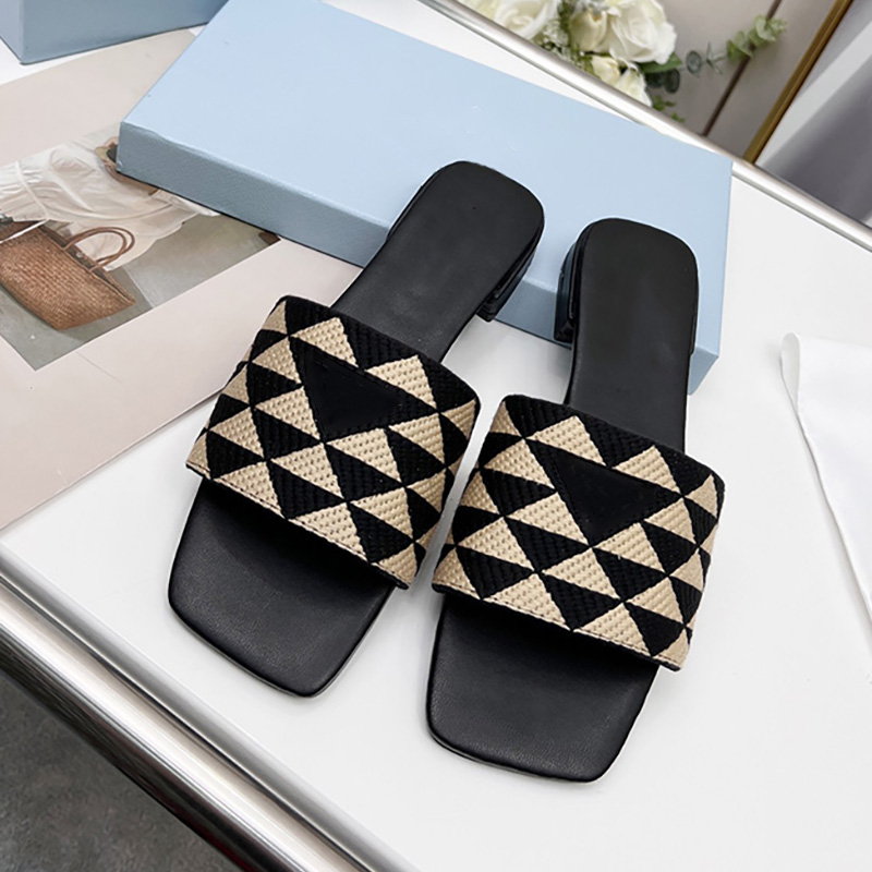 Embroidered Fabric Slides Slippers Black Beige Embroidery Cotton Mules Womens Fashion Flip Flops Summer Flat Comfort Sandals Sliders Rubber Sole
Embroidered Fabric Slides Slippers Black Beige Embroidery Cotton Mules Womens Fashion Flip Flops Summer Flat Comfort Sandals Sliders Rubber Sole