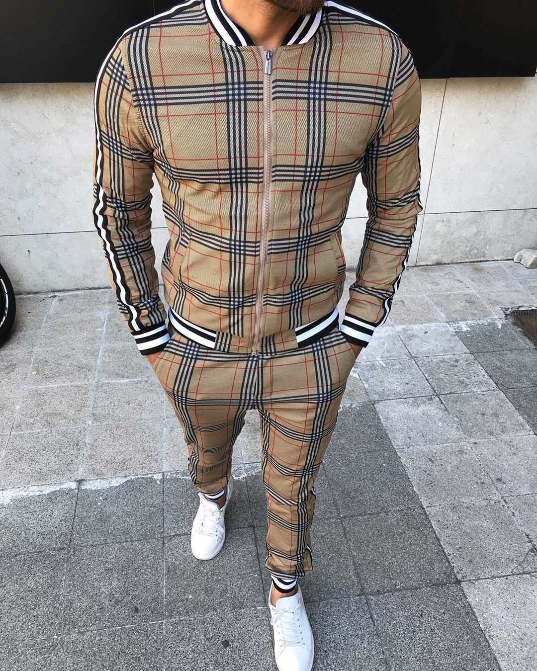 Men' Tracksuits Casual Sports Suit Autumn Thin Zipper Jacket Trousers Digital T230715, Vest
Men' Tracksuits Casual Sports Suit Autumn Thin Zipper Jacket Trousers Digital T230715, Vest