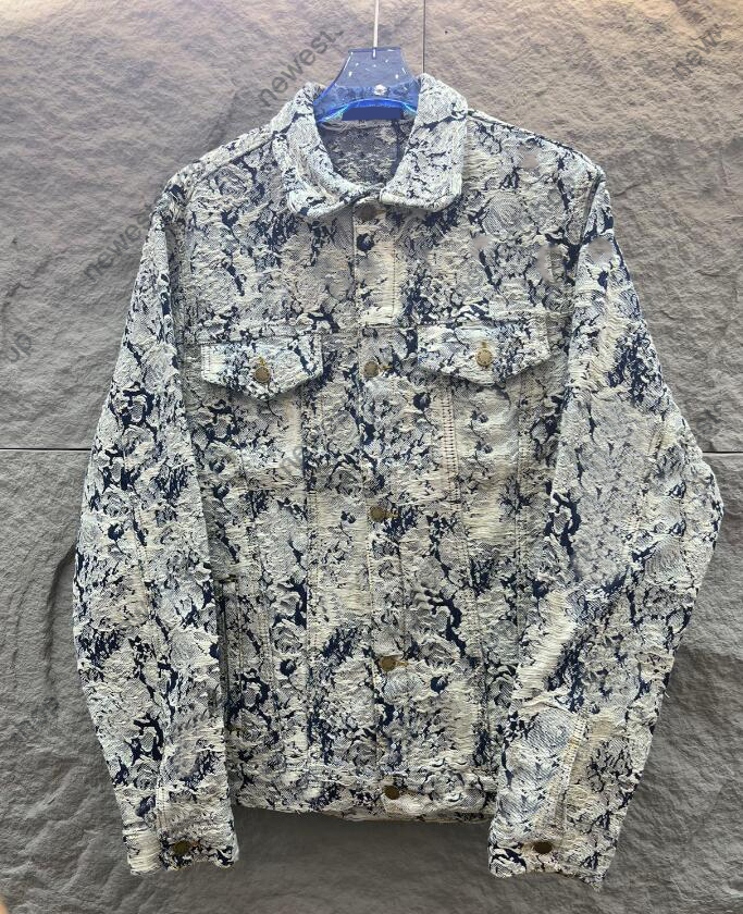 23SS spring Mens plus size Outerwear Coats men designer Coat Jacket Hoodie Paris flowers plants print Denim long sleeve jackets women black khaki blue, As picture
23SS spring Mens plus size Outerwear Coats men designer Coat Jacket Hoodie Paris flowers plants print Denim long sleeve jackets women black khaki blue, As picture