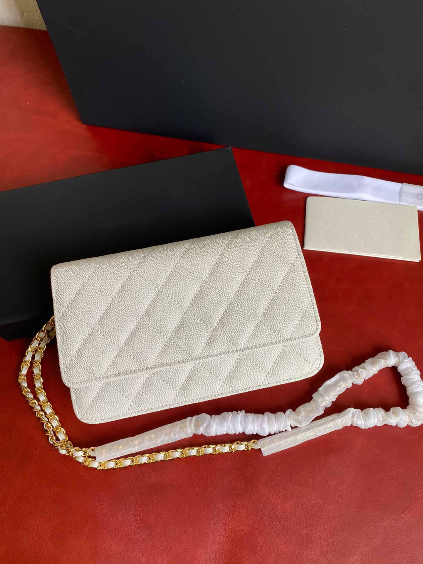 10A upgraded magnetic hasp hardware zipper mini woc shoulder bags women plaid handbag caviar sheepskin leather cross body tote clutch purse chain wallet 0626987, Magnetic hasp caviar rose -gold
10A upgraded magnetic hasp hardware zipper mini woc shoulder bags women plaid handbag caviar sheepskin leather cross body tote clutch purse chain wallet 0626987, Magnetic hasp caviar rose -gold