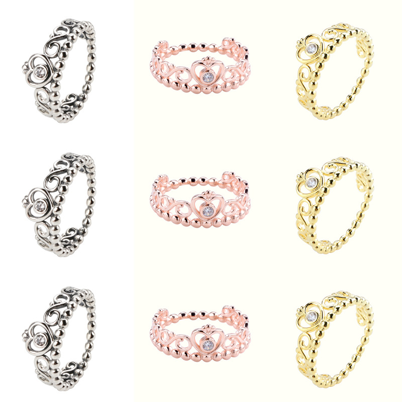 Luxury Women's Princess-Style Engagement Ring with Sparkling Stones