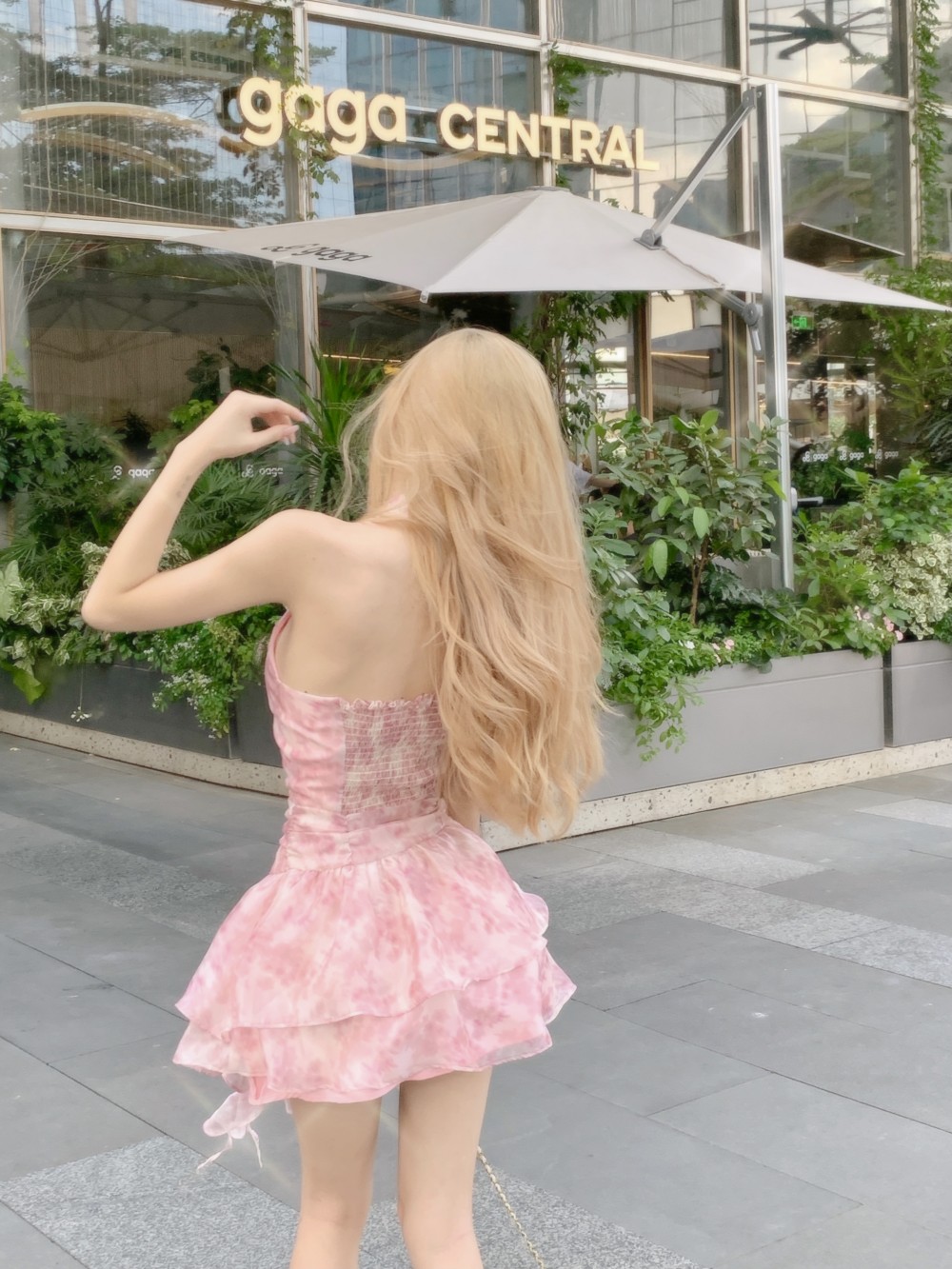 Womens cute sweet pink flower print halter neck sleeveless high waist layered ruffles short dress SM