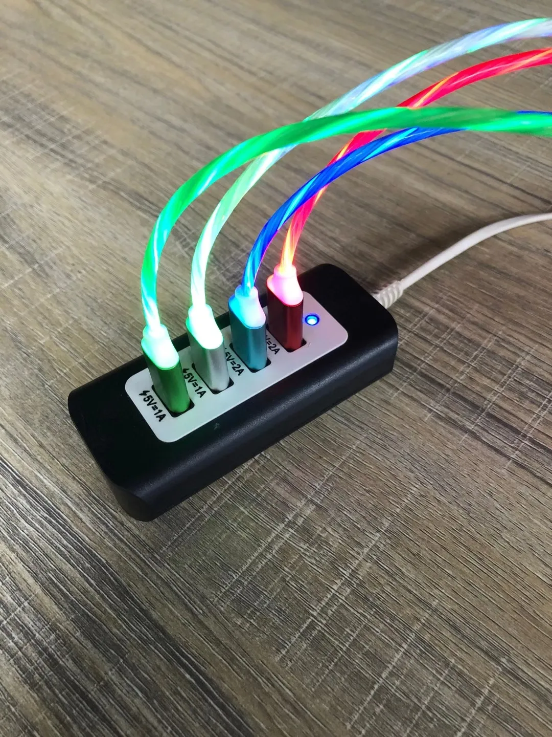 2A Phone Cables Fast Charger LED Flowing Light Cable Charging Line Streamer Quick Charge Wire for Samsung Huawei Xiaomi phones