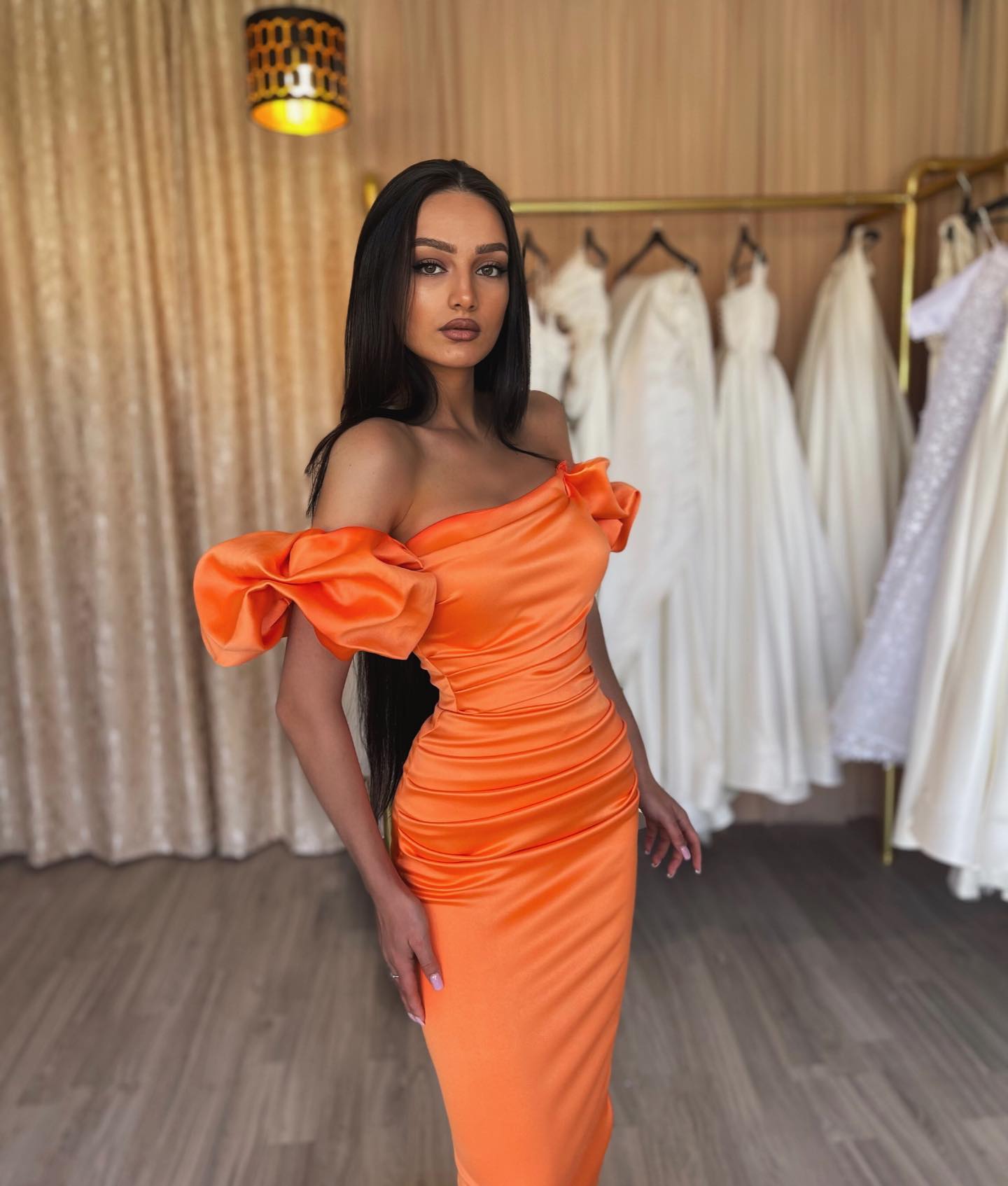 Elegant Orange Prom Dresses Strapless Sheath Evening Gowns Pleats Puffy Sleeves Formal Long Special Ocn Party Dress 0620