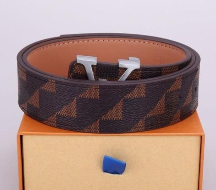 2023 Men's Casual Designer Belt Women's classic fashion high quality letter smoothLBV belt width
2023 Men's Casual Designer Belt Women's classic fashion high quality letter smoothLBV belt width