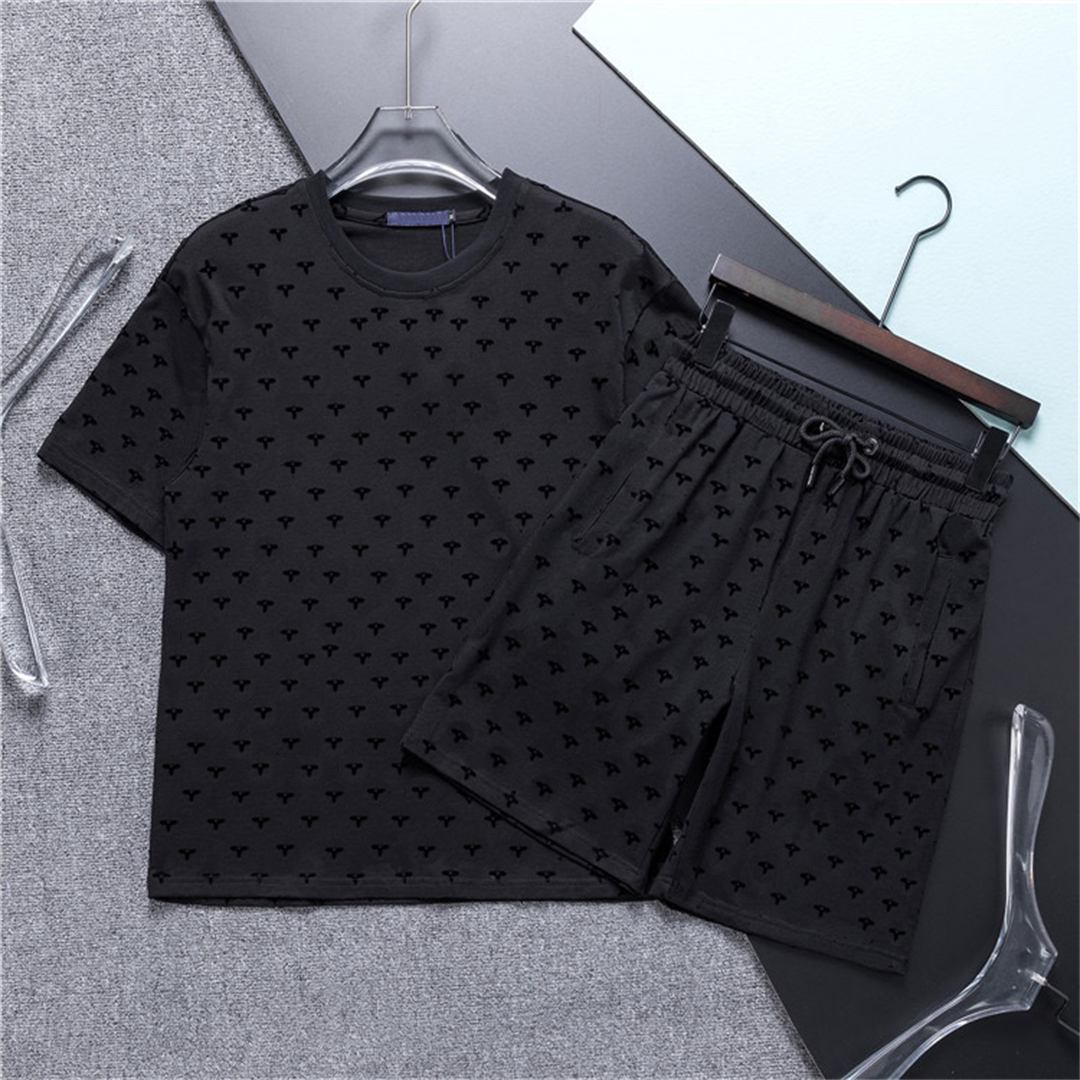 New Men's Designer Tracksuits summer beach shorts Pullover sportswear sets Letters Print wholesalers Womens Fashion Outdoor Running t-shirt short Sleeve suits