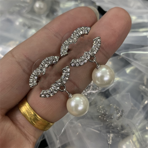 heart-shaped Earrings Designer Stud Luxury Women ccity Diamond pearl Earring Classics jewelry Woman C Earing 5634