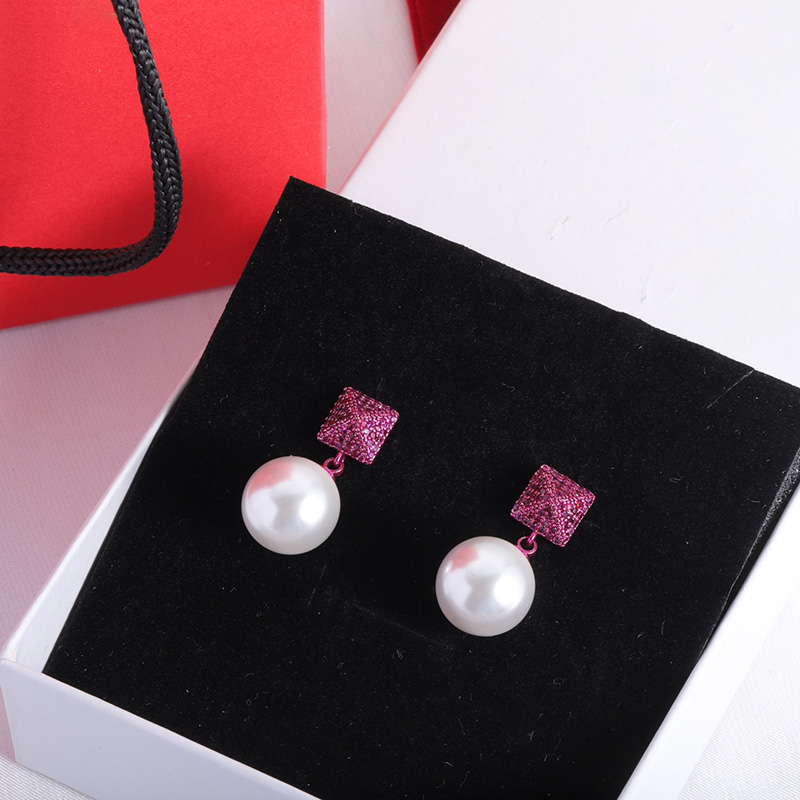 Ladies Pearly Earrings Chic Charm Gold Earrings Simple Classy Eardrops Jewelry Party Jewelry Headdress With Box Package