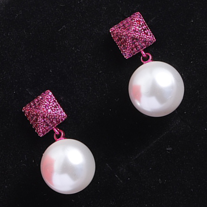Ladies Pearly Earrings Chic Charm Gold Earrings Simple Classy Eardrops Jewelry Party Jewelry Headdress With Box Package