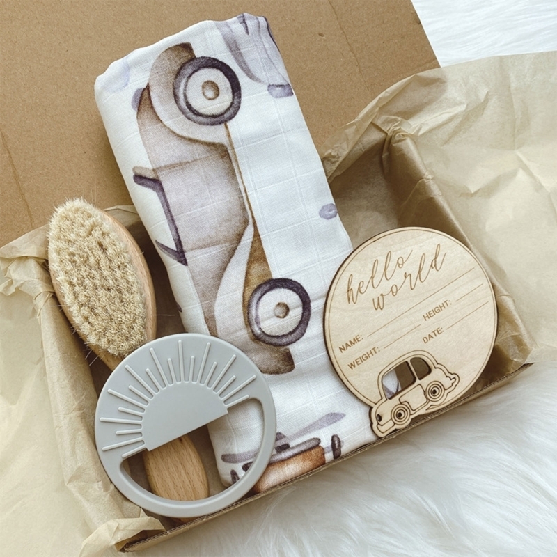 Gift Sets born Baby Welcome Gift Set Boy Girl Unisex Gift Box Blanket Comb Toys Kit for born Girls Boys Pography Props Birth Gift 230717