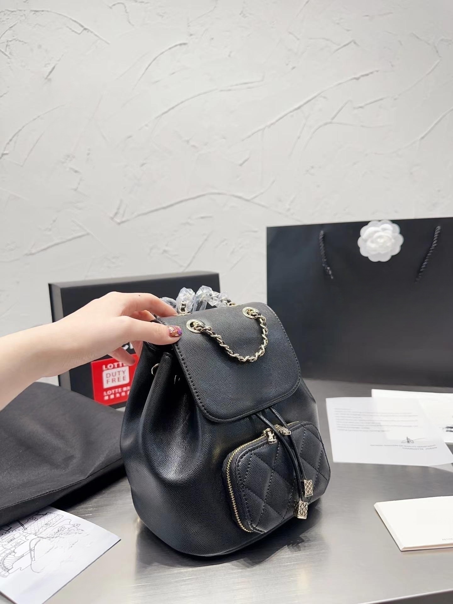 New 23ss Women's bags Mini Backpack Luxury duma Backpacks Shoulder bags Cross body Purses Card Holder Quilted Genuine Leather Designer mini Handbags With Box 22cm