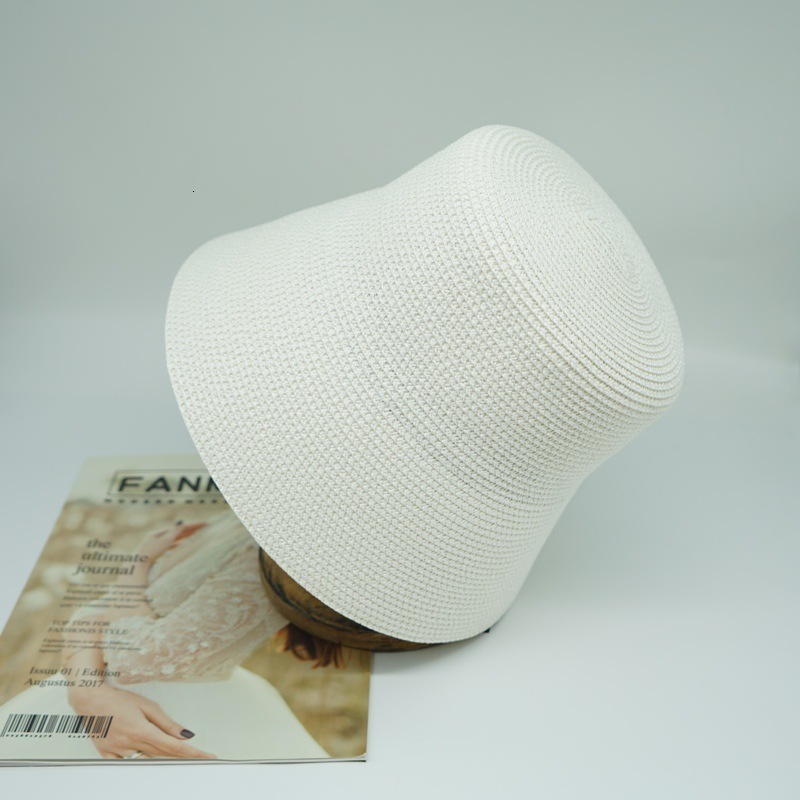 Wide Brim Hats Bucket Hats Summer Woven Cloche Bucket Hat Plain Sun Hat for Women French Retro Style Wide Brim Red Black Straw Hat Couture Derby Ladie