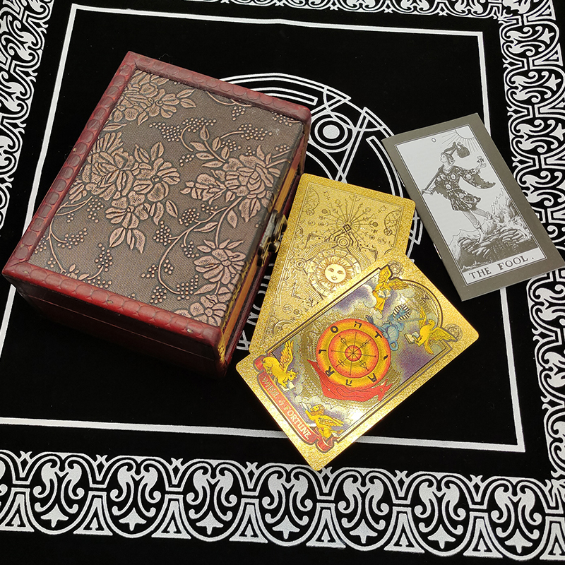 Outdoor Games Activities Plastic Waterproof Gold Foil Tarot Cards Magician Deck Board Game With Gift Box 230718