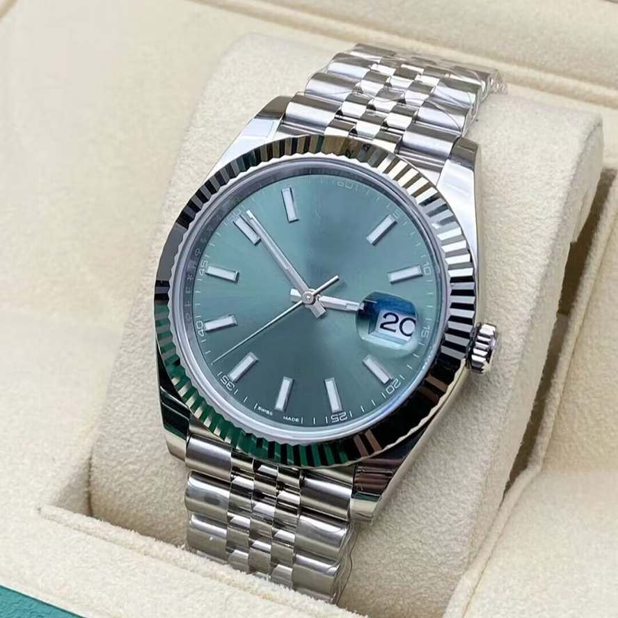 Men Watch 41mm 126334 Blue Jubilee Fluted Full Set EW 3235 Automatic Mechanical Sapphire Glass MEN Watches Waterproof Original Packaging
Men Watch 41mm 126334 Blue Jubilee Fluted Full Set EW 3235 Automatic Mechanical Sapphire Glass MEN Watches Waterproof Original Packaging