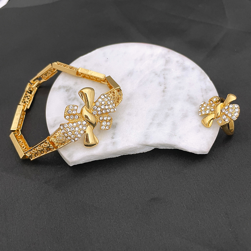 Wedding Jewelry Sets Italy Gold Plated Jewelry Sets For Women Bowknot Shape Dubai Jewelry Gold Color Necklace Set Wedding Party Gift 230719