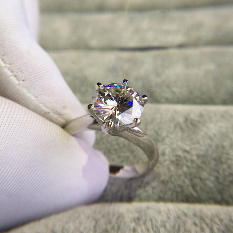 Wedding Rings Sparking Rings For Women Engagement Wedding Band 925 Sterling Silver Classic Romantic 6 Claws Ring Jewelry Gift 230718
