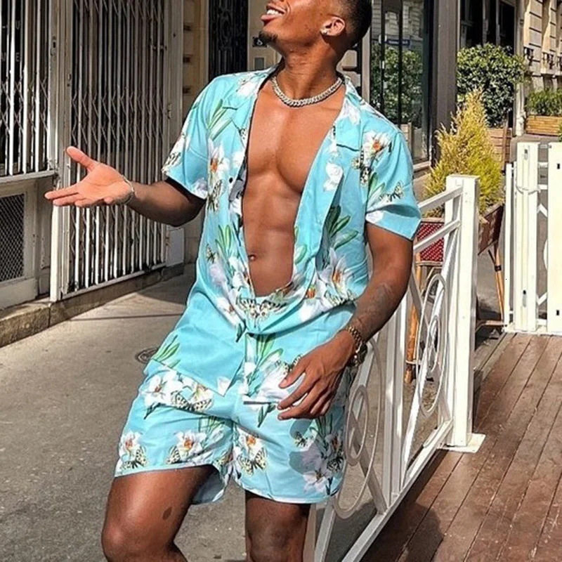 Men's Tracksuits Vintage Floral Print Men's Two Piece Sets Vacation Seaside Beach Shirts And Shorts Men Suits Summer Men Fashion Streetwear 230718