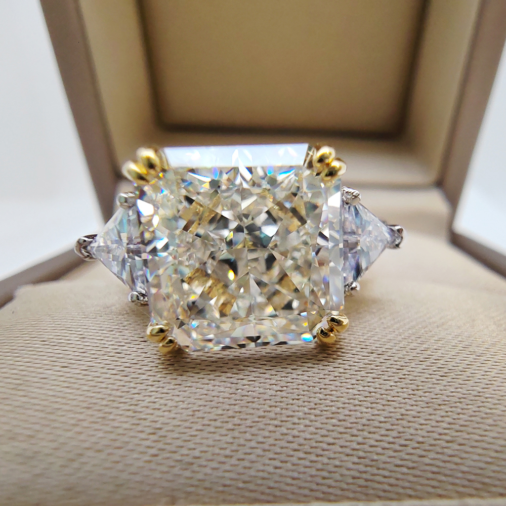 Wedding Rings Luomansi 10*10MM Crushed Ice High Carbon Diamond Ring 100%-S925 Silver Ladies Jewelry Wedding Party Crystal Gift 230718