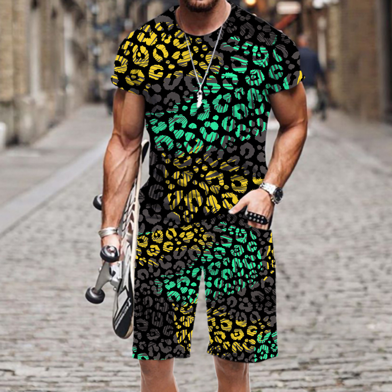 Mens Tracksuits Short sleeved mens summer Oufi Tshirt street Sweatshirt twopiece beach Oneck hiphop Harajuku fashion 230718