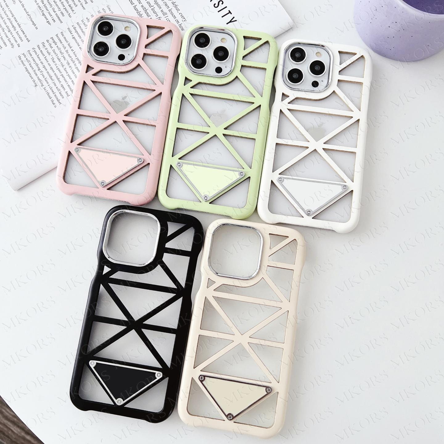 Classic Triangle Designer Phone Case for iPhone 14 13 12 Pro Max Summber Cooling Hollowed Back Fashion Shockproof Cover with Neck Shoulder Portable Ch