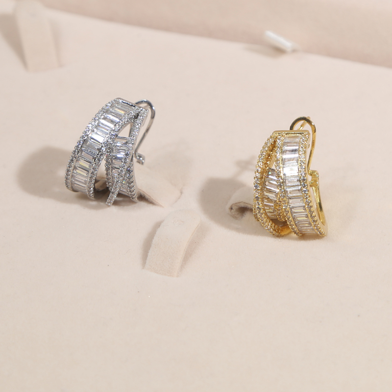 2024Big Round Hoop Zircon Earrings: Iced Out Bg Cubic Zirconia CZ Fashion Hip Hop Jewelry for Women