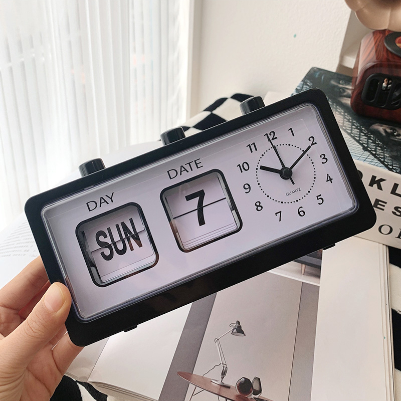 Wall Clocks Vintage Flip Clock Mechanical Alarm Clock Desktop Digital Clock with Calendar Clock Home Decor Vintage Home Decor 230718