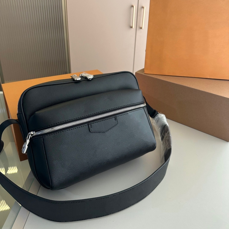 Designer Men Outdoor messenger bag Fashion Luxury Brand Man Women Shoulder Bags crossbody Handbag Tote Purse