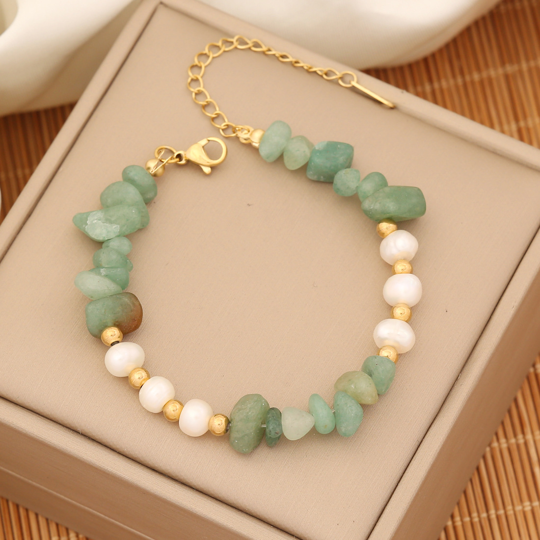 Popular White Pearl Natural Stone Beaded Bracelet Jewelry for Women Gift