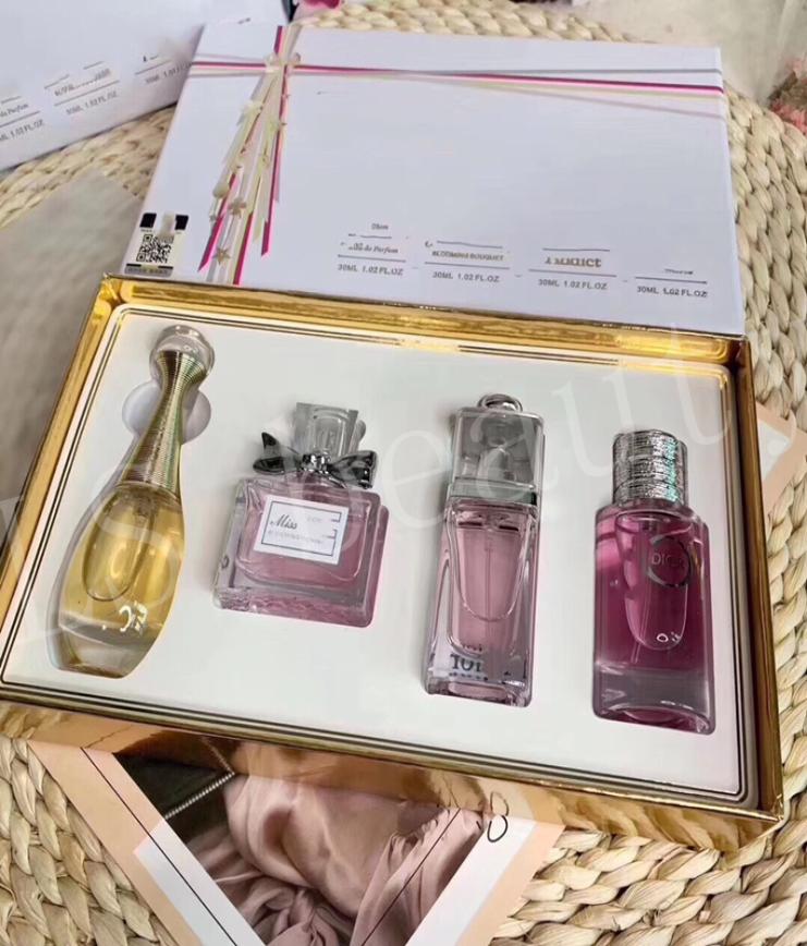 2020 Christmas gift Perfume for Women Gift MISS 4pcs30ml set Parfum Spray and L 5pcs perfume set Women039s Perfume and makeup 2154883