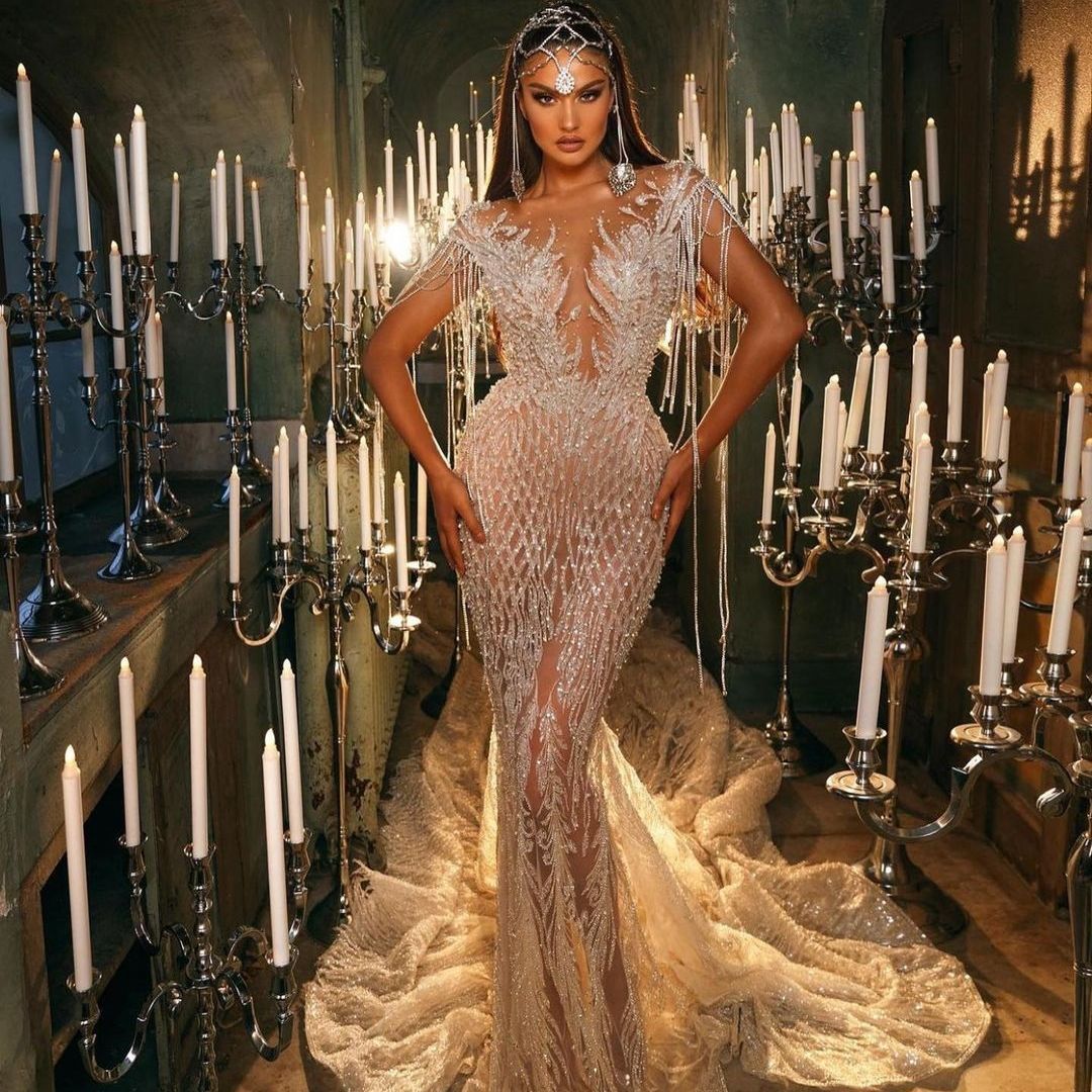 Luxury Mermaid Wedding Dresses Art Neck Short Sleeves Applicants Tassels Pearls Chapel Gown Backless Custom Custom Made Plus Size Bridal Gown Vestidos