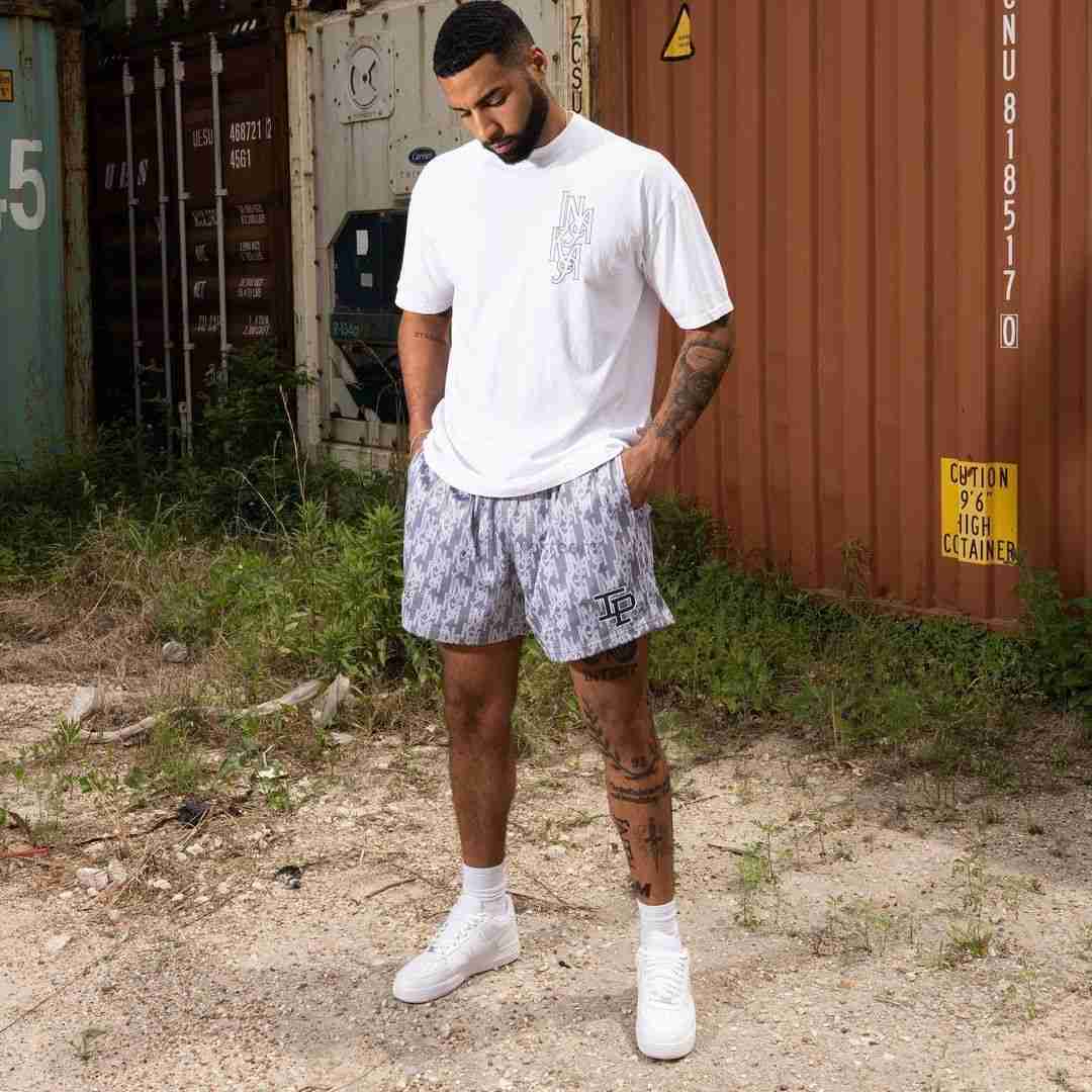 Designer Short Fashion Casual Clothing New Fashion Brand Ip Sports Running Fast Dry Breathable Fashion Quarter Shorts Summer American Knee Length Shorts for Men and, Gray
Designer Short Fashion Casual Clothing New Fashion Brand Ip Sports Running Fast Dry Breathable Fashion Quarter Shorts Summer American Knee Length Shorts for Men and, Gray