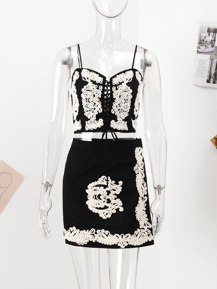 Urban Sexy Dresses Embroidery Short Skirts Set 2023 Summer Baddie Two Piece Set Female Croppd Chic Tops Asymmetrical Mini Outfits 230720