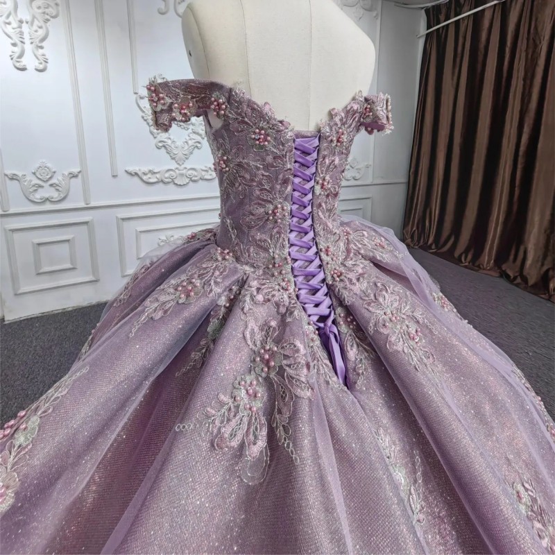 Luxury Lavender Shiny Off the Shoulder Quinceanera Dress Ball Gown Sweet 16 Dress Sequin Appliques Beading Long Sweep Train Gowns