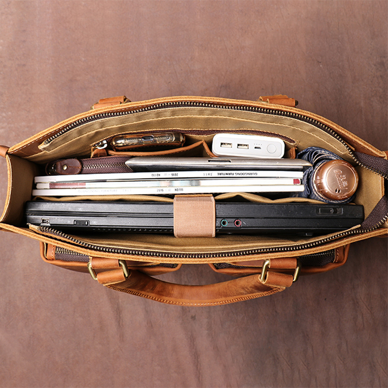 Briefcases ZRCX Vintage Man Handbag Briefcase Men Shoulder Crazy Horse Genuine Leather Bags Brown Business Fashion 16 Inch Laptop Bag 230719 f076