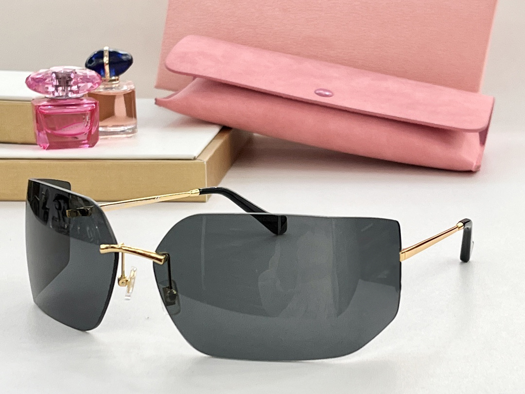 Sunglasses For Women Summer Designers 54Y Style Anti-Ultraviolet Retro Plate Frameless Fashion Eyeglasses Random Box