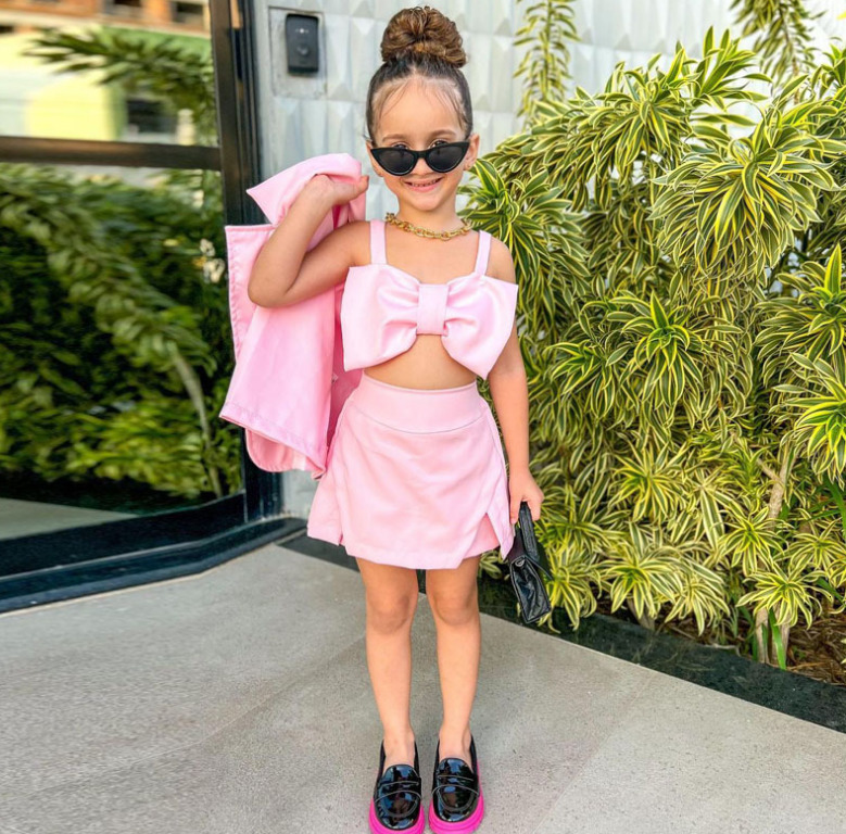 Clothing Sets Retail 2023 Baby Girls Fashion Pink 3 pieces Coat Top Skirts Princess Sweet Suits 2 7T 230720
