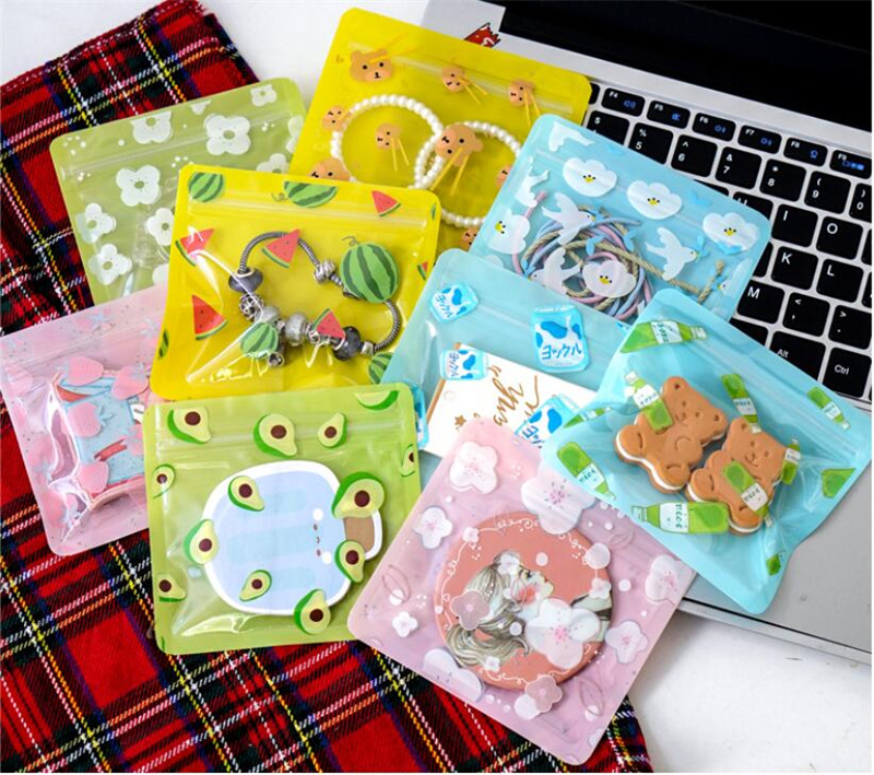 100pcs Resealable Packaging Bags Small Mylar Plastic Bags for Candy Coffee Beans Tea Dried Flowers Packaging Cartoon Packaging Pouch