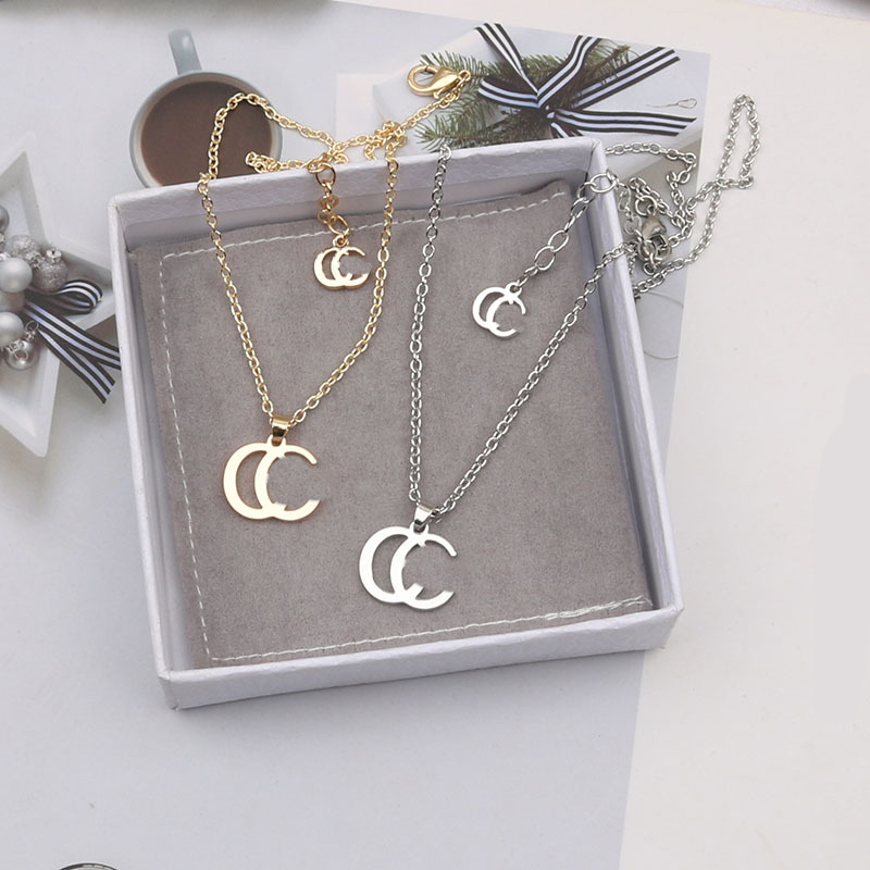 Designer 20 Style Necklace Necklaces Designers Classic Gold Plated Pendant Stainless Steel Letter For Women Wedding High Quality Jewelry no box s s