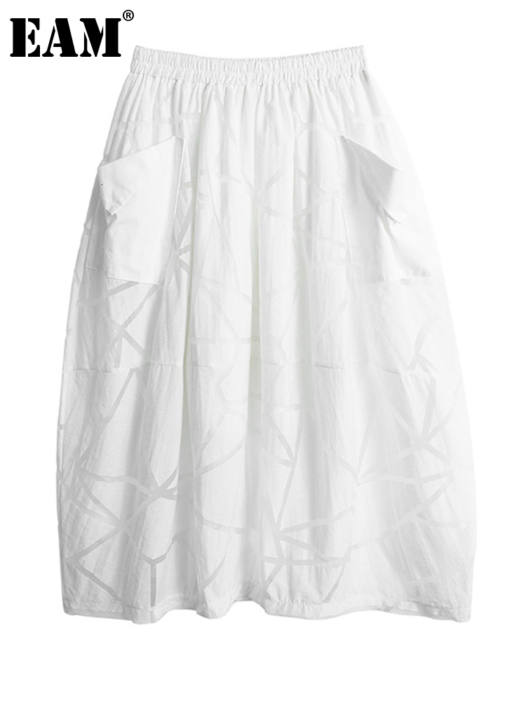 Skirts EAM High Elastic Waist White Fold Pocket Long Casual Halfbody Skirt Women Fashion Spring Autumn 2023 1DF7942 230720