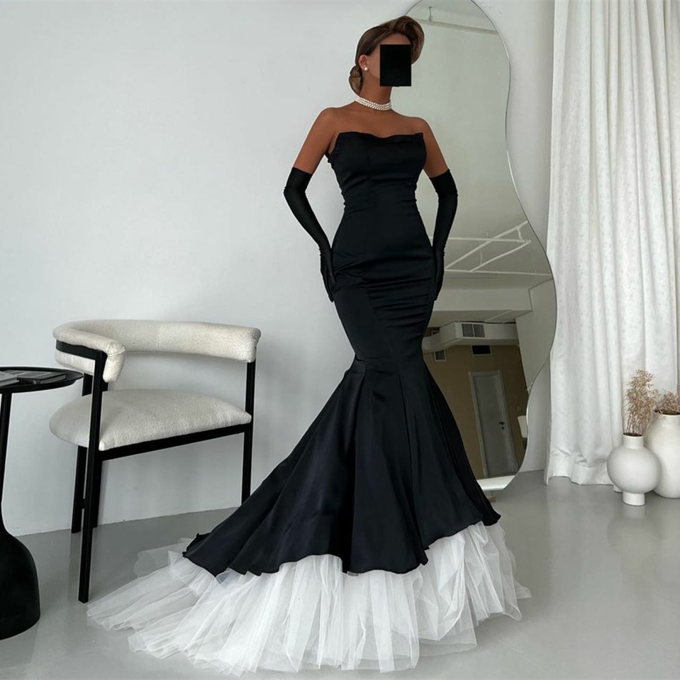 Vintage Long Strapless Satin Evening Dresses With Velvet Gloves Mermaid Black Tulle Pleated Sweep Train Formal Party Dress for Women