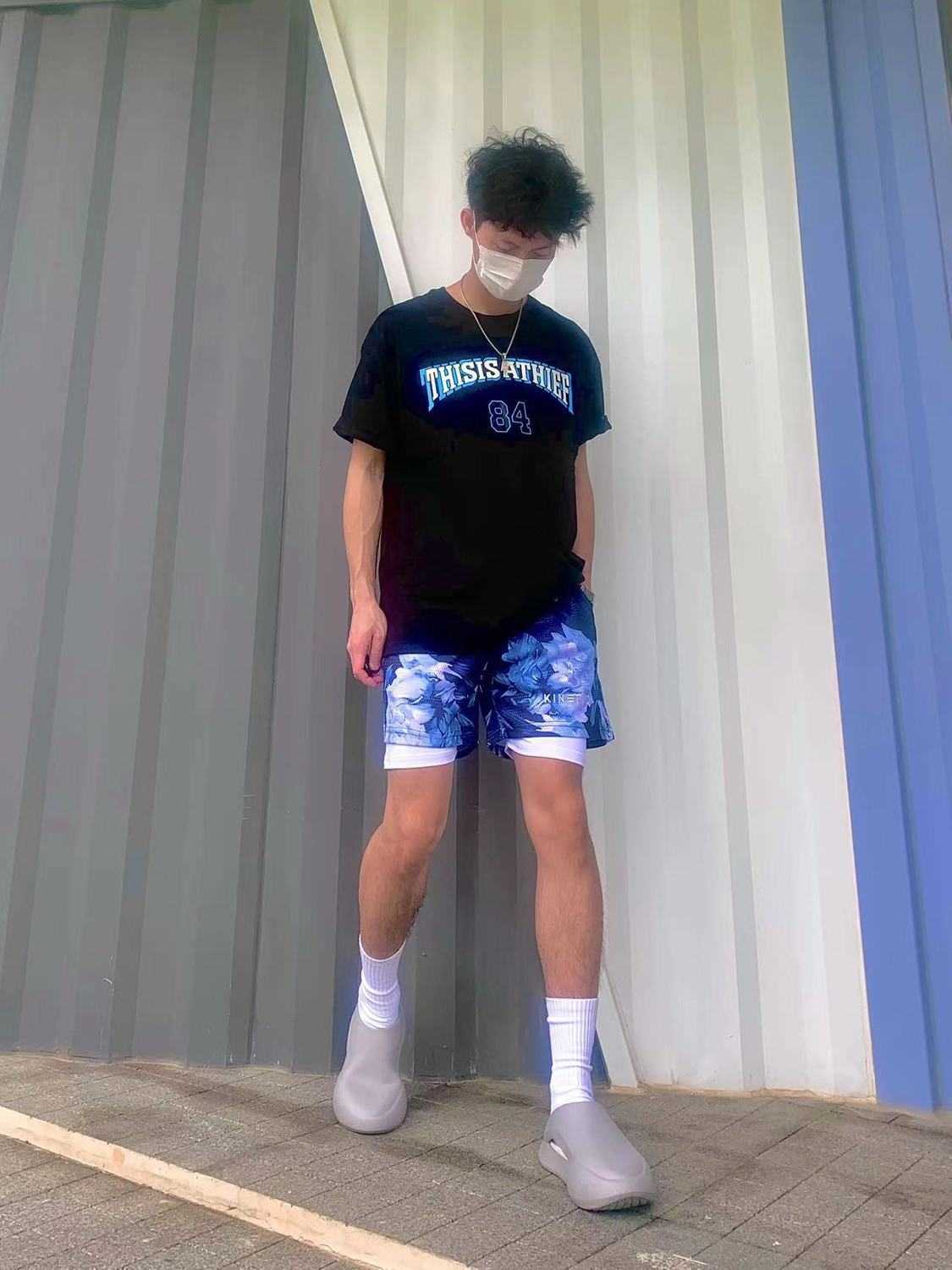 Designer Short Fashion Casual Clothing Kinetics New American Fashion Brand Sports Fitness Basketball Shorts Quarter Pants Loose Fit Quick Dried Trend Below Knee Le, Z1 (fake two pieces)
Designer Short Fashion Casual Clothing Kinetics New American Fashion Brand Sports Fitness Basketball Shorts Quarter Pants Loose Fit Quick Dried Trend Below Knee Le, Z1 (fake two pieces)