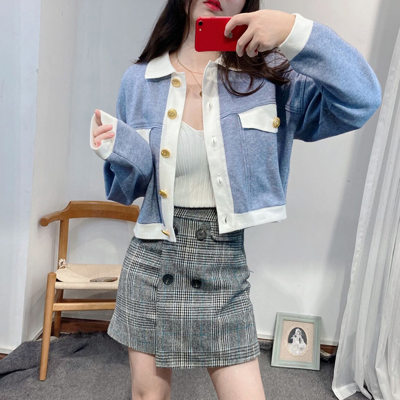 Women's Jackets s-andro age reduction blue and white embossed button knitted cardigan
