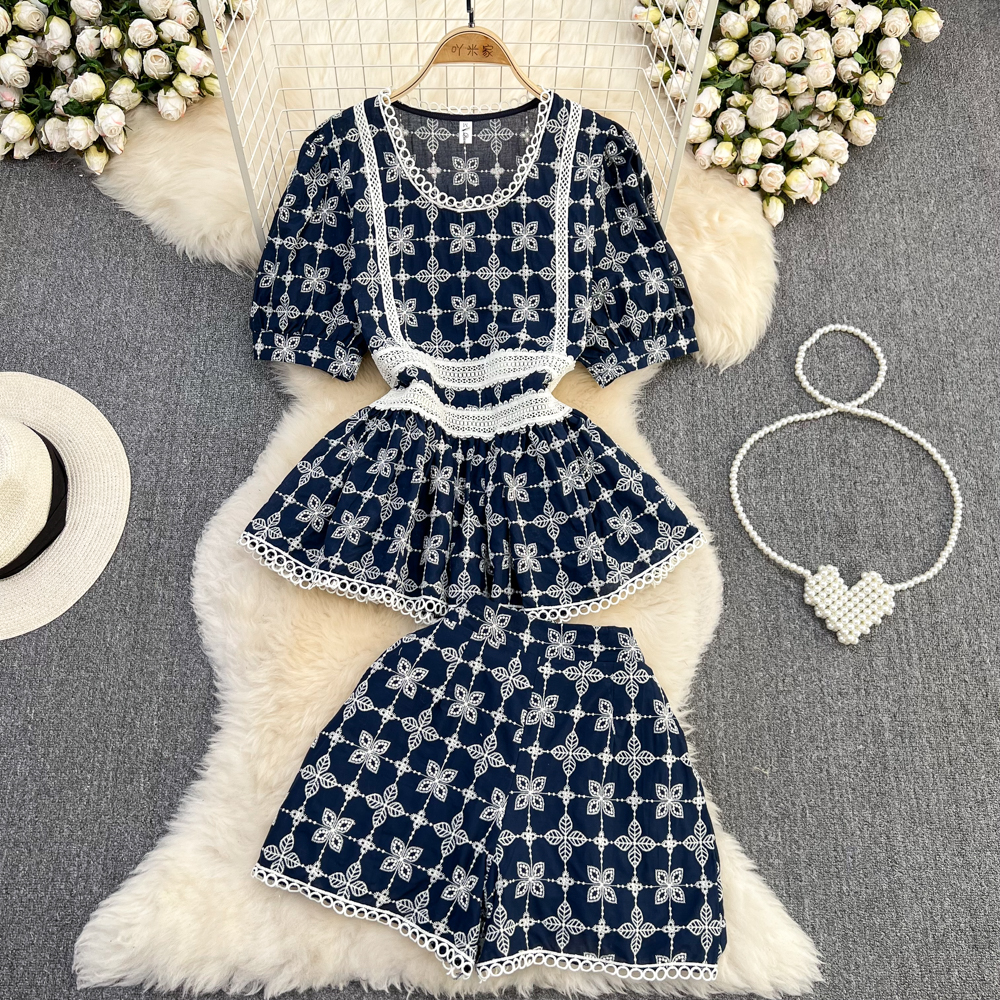 Women's Two Piece Pants Summer Vintage Cotton Flower Embroidery Two Piece Set Women Outfits O Neck Puff Sleeve Hollow Out Blouse Top + Wide Leg S